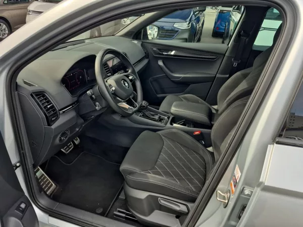 Škoda Karoq 1,5 TSi/110kW DSG - SPORTLINE - foto 7