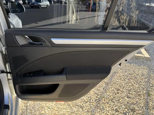 Škoda Superb II 2,0 TDi/103kW - Klima,ESP,. - foto 34