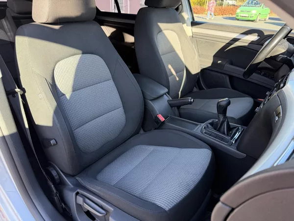 Škoda Superb II 2,0 TDi/103kW - Klima,ESP,. - foto 40