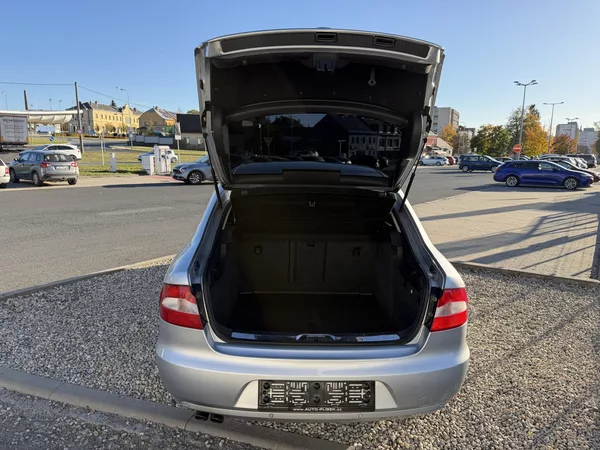 Škoda Superb II 2,0 TDi/103kW - Klima,ESP,. - foto 44