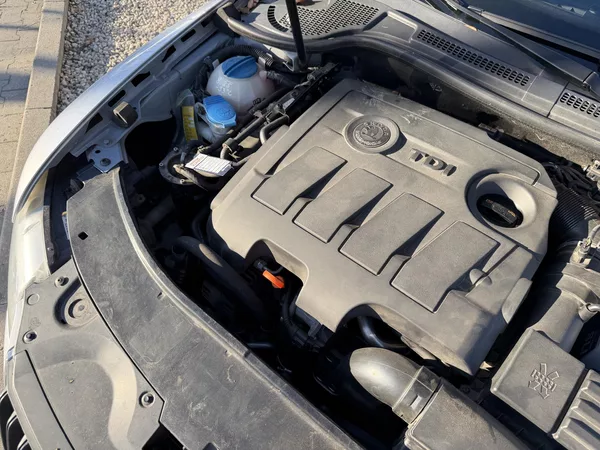 Škoda Superb II 2,0 TDi/103kW - Klima,ESP,. - foto 49