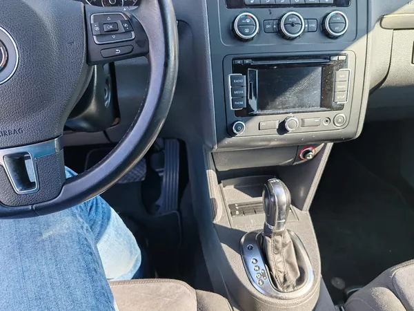 Volkswagen Touran 1.4 TSI CNG - foto 11