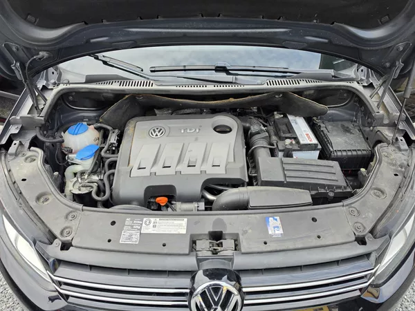 Volkswagen Touran 1.6 TDI 7MIST DSG - foto 12