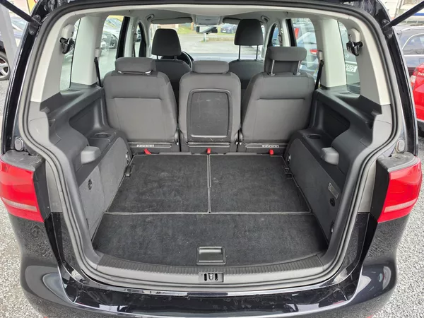 Volkswagen Touran 1.6 TDI 7MIST DSG - foto 5