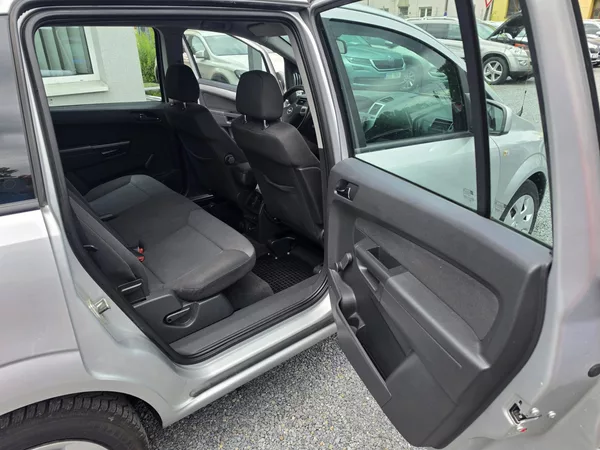 Opel Zafira 1.6 CNG TZ - foto 17