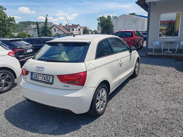 Audi A1 1.2 TFSI - foto 4