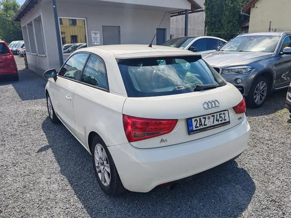 Audi A1 1.2 TFSI - foto 5
