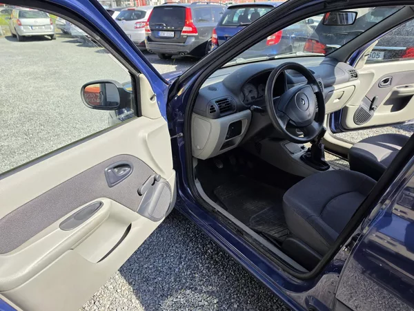 Renault Thalia 1.4 i - foto 13