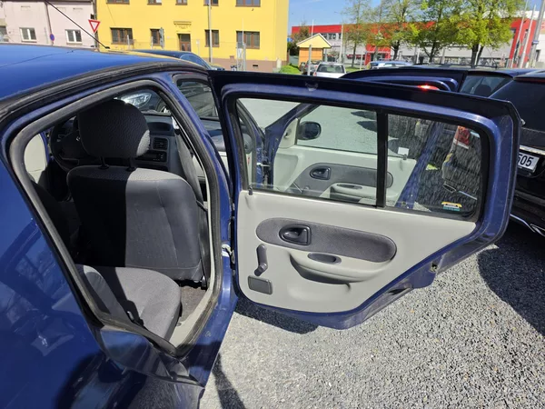 Renault Thalia 1.4 i - foto 16