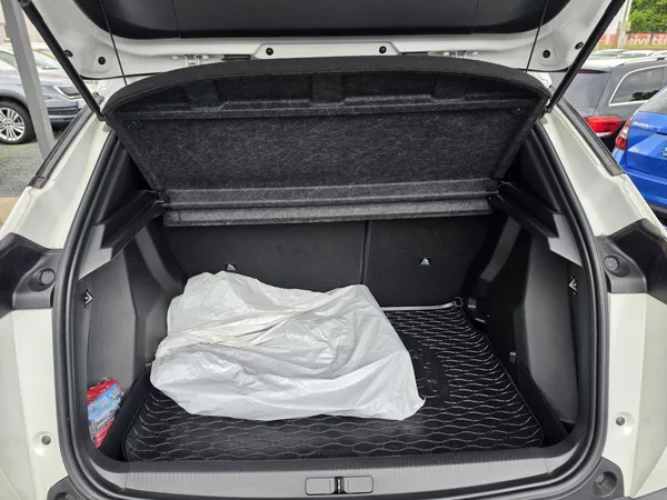 Peugeot 2008 1.2 T 96KW 54tkm - foto 5