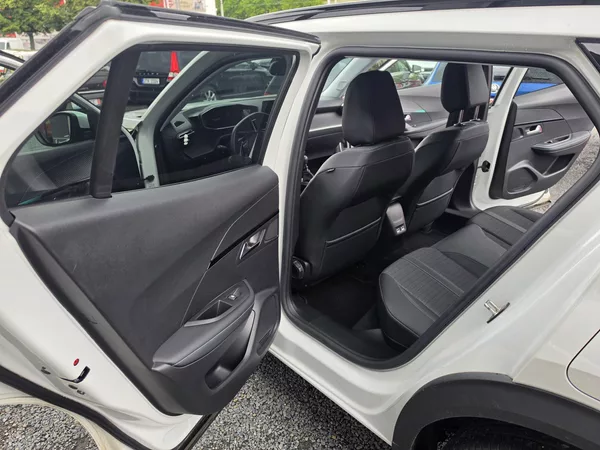 Peugeot 2008 1.2 T 96KW 54tkm - foto 7