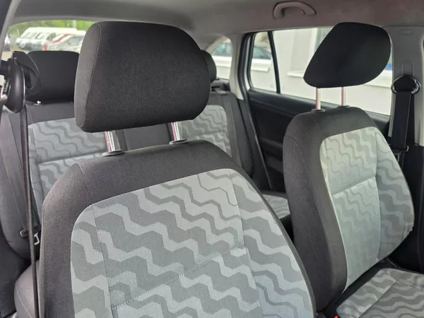 Škoda Fabia 1.2 HTP TZ Klimatizace - foto 11