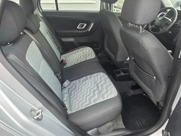 Škoda Fabia 1.2 HTP TZ Klimatizace - foto 15