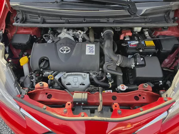 Toyota Yaris 1.5 VVTI kamera TZ - foto 14