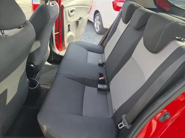 Toyota Yaris 1.5 VVTI kamera TZ - foto 9
