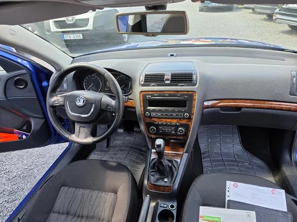 Škoda Octavia 2.0 TDi 103kw Xenon - foto 12