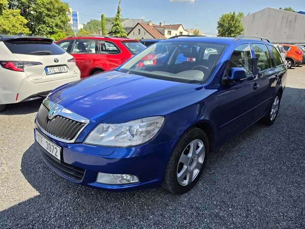Škoda Octavia 2.0 TDi 103kw Xenon - foto 2