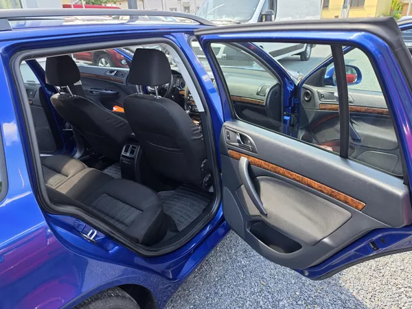 Škoda Octavia 2.0 TDi 103kw Xenon - foto 9