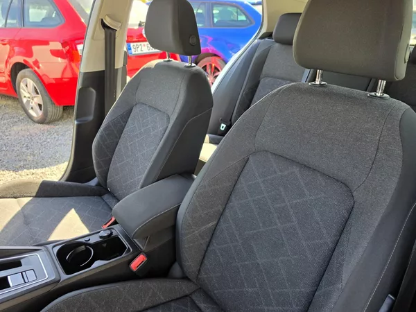 Volkswagen Golf 1.5TSI 8 DSG Led Navi Virtual - foto 15