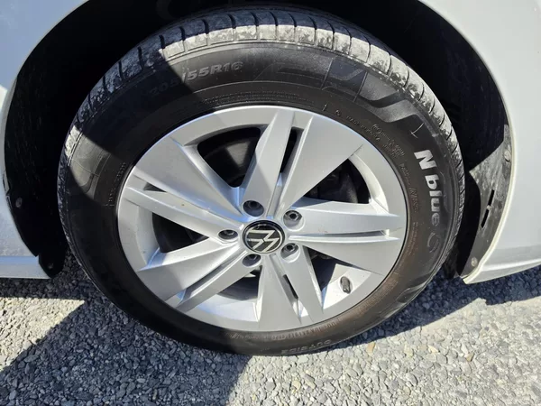Volkswagen Golf 1.5TSI 8 DSG Led Navi Virtual - foto 8