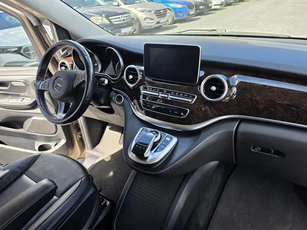 Mercedes-Benz Třídy V 250CDI Avantgarde TZ Burmaster - foto 23