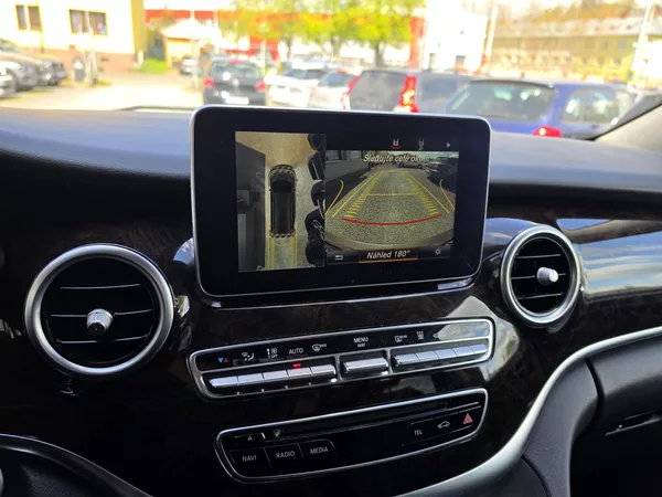 Mercedes-Benz Třídy V 250CDI Avantgarde TZ Burmaster - foto 25