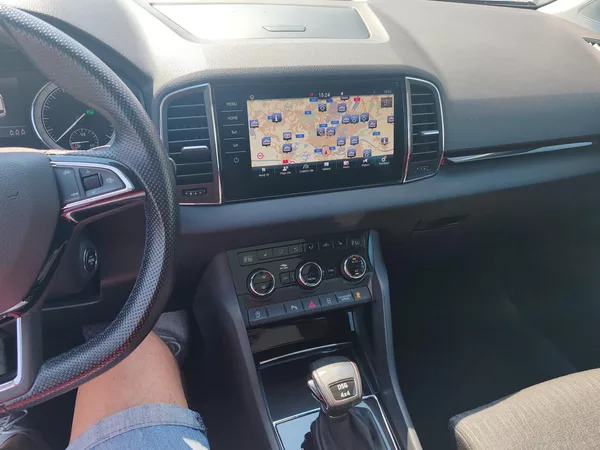 Škoda Karoq 2.0 110 KW - foto 13