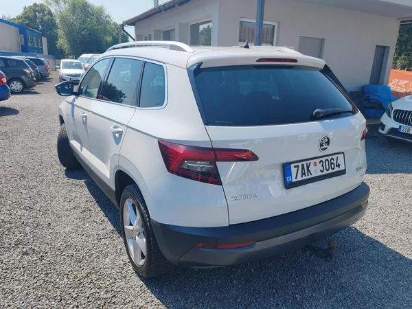 Škoda Karoq 2.0 110 KW - foto 5