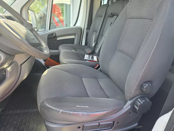 Citroën Jumper 2.2 HDI Valník TZ 7 míst - foto 17