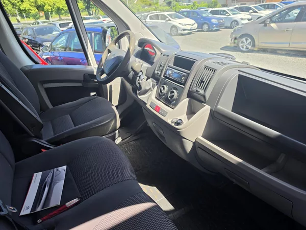 Citroën Jumper 2.2 HDI Valník TZ 7 míst - foto 28