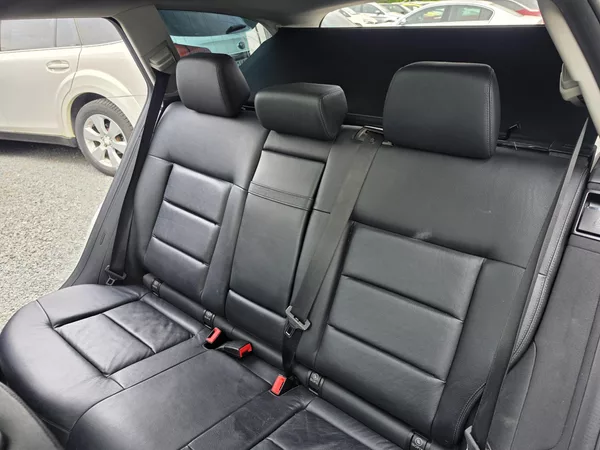 Mercedes-Benz Třídy E 300CDI V6 Avantgarde TZ - foto 14