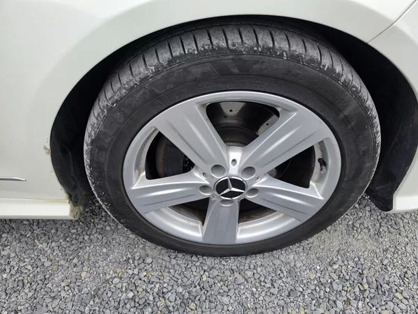 Mercedes-Benz Třídy E 300CDI V6 Avantgarde TZ - foto 7