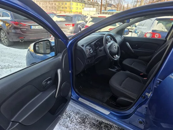 Dacia Sandero 1 2 TZ Klimatizace - foto 15