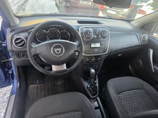 Dacia Sandero 1 2 TZ Klimatizace - foto 19