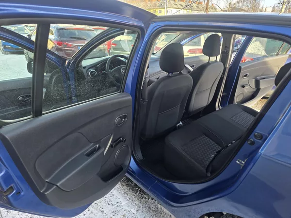 Dacia Sandero 1 2 TZ Klimatizace - foto 5