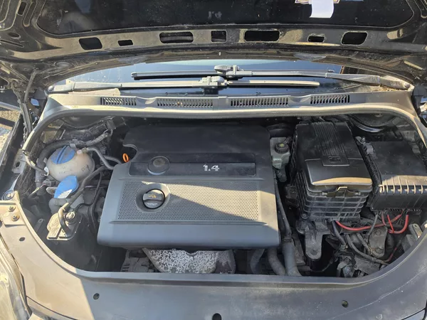 Volkswagen Golf Plus 1.4 i Vyhřev sedadel - foto 11