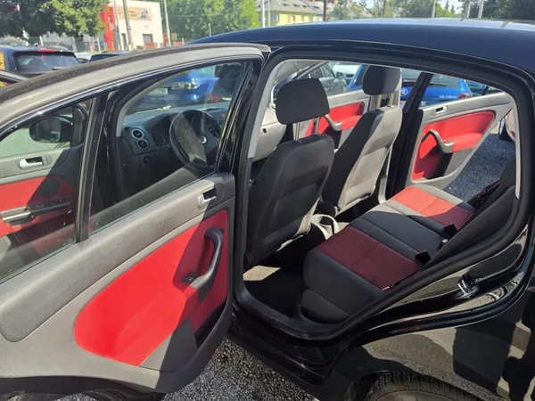 Volkswagen Golf Plus 1.4 i Vyhřev sedadel - foto 6