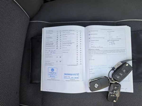 Volkswagen Multivan 2.0 TDI 103kw 7 Míst TZ - foto 23
