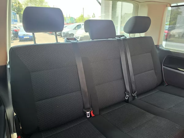 Volkswagen Multivan 2.0 TDI 103kw 7 Míst TZ - foto 25
