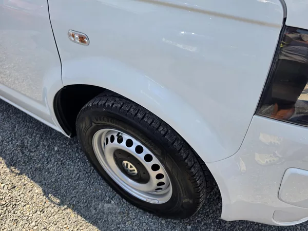 Volkswagen Multivan 2.0 TDI 103kw 7 Míst TZ - foto 34