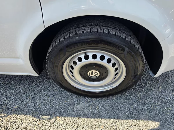 Volkswagen Multivan 2.0 TDI 103kw 7 Míst TZ - foto 7