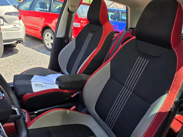Škoda Fabia 1.2 TSI 81KW Monte Carlo Pano - foto 13