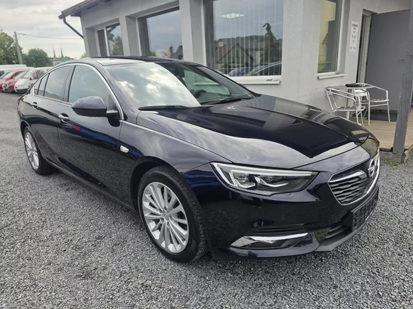 Opel Insignia 2.0 Turbo D full