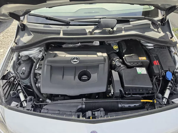 Mercedes-Benz Třídy B 180CDi Navi Parkovací senzory - foto 17