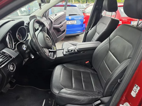 Mercedes-Benz GLE 400i V6 TZ Panorama AMG - foto 8