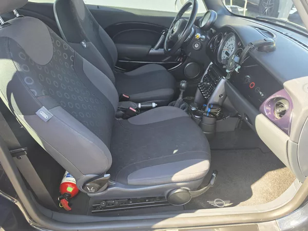 Mini Cooper 1.6 i - foto 13