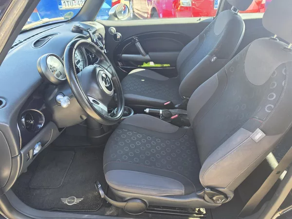 Mini Cooper 1.6 i - foto 9