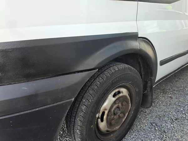 Ford Transit 2.2TDCI Webasto Klimatiz Long - foto 9