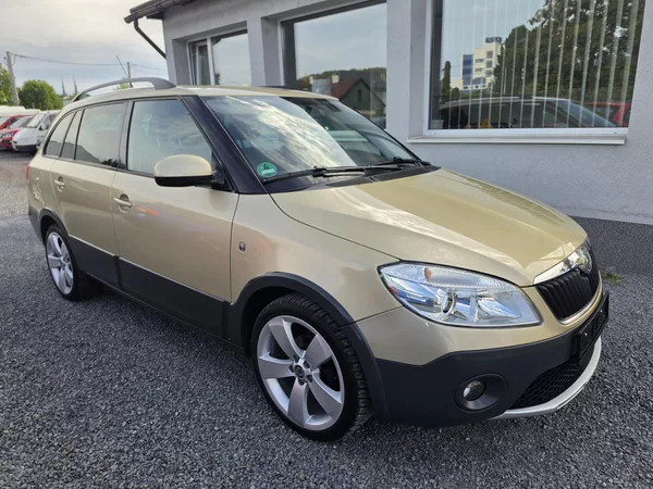 Škoda Fabia 1.2 TSI Scout