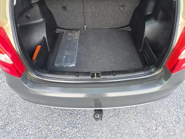 Škoda Fabia 1.2 TSI Scout - foto 6